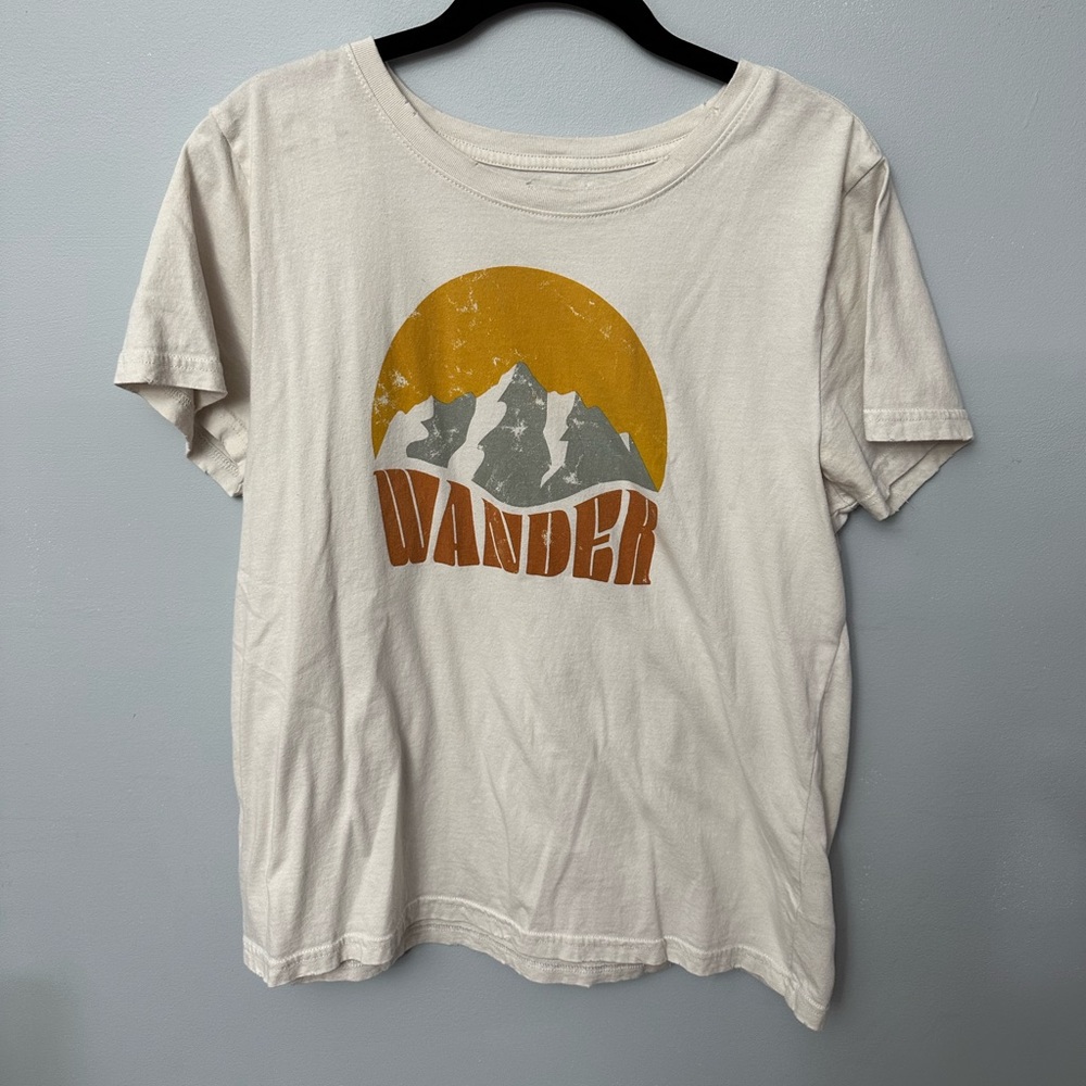 Graphic t-shirt